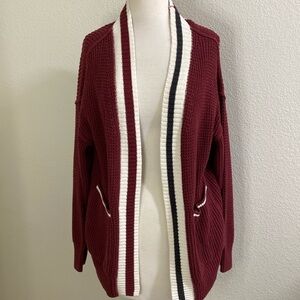 Universal Threads Knit‎ Sweater